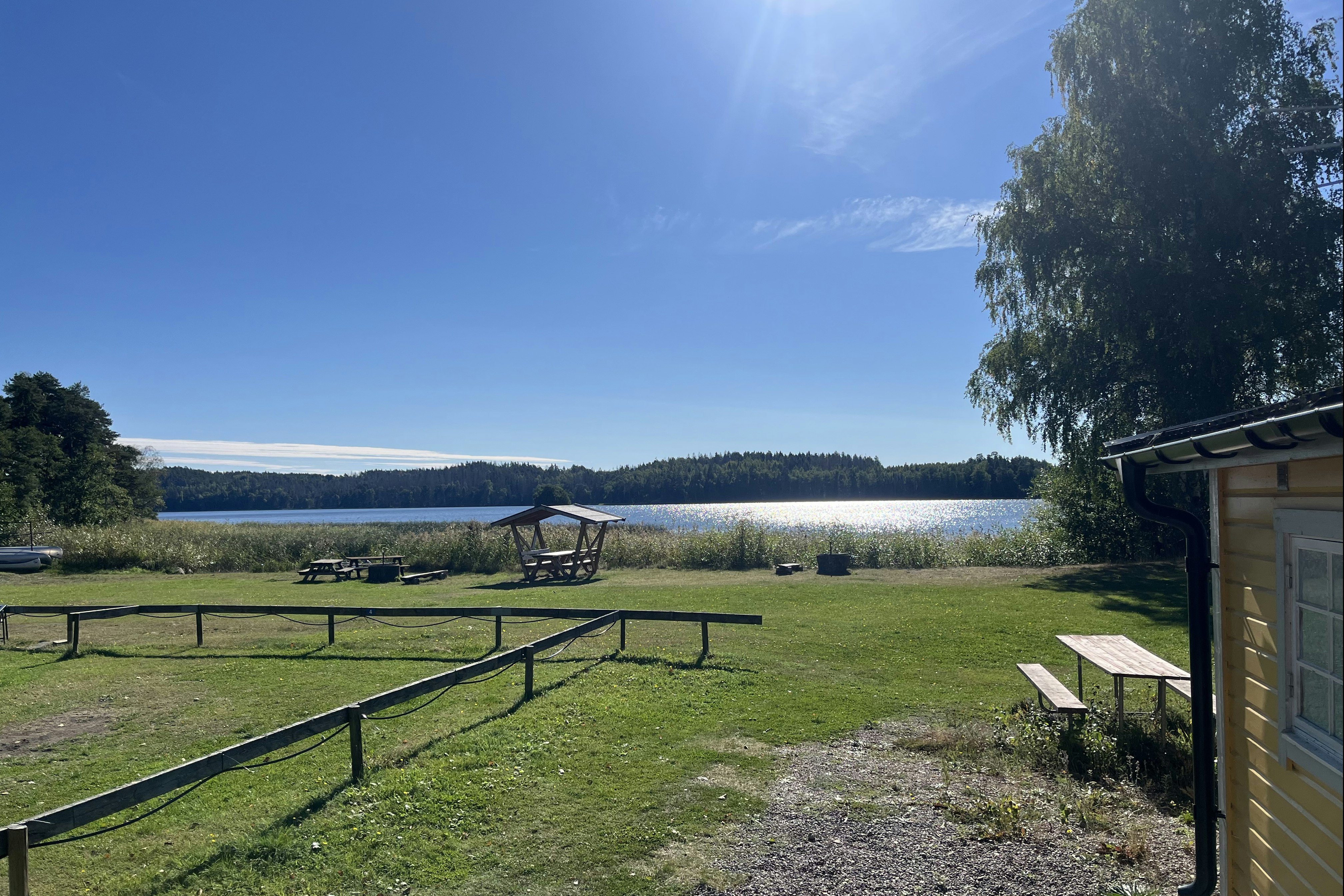 Mariefreds Camping - Standplatzwiese auf dem Campingplatz