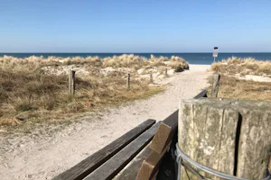Meißners Sonnencamp - Badestrand an der Ostsee vor dem Campingplatz