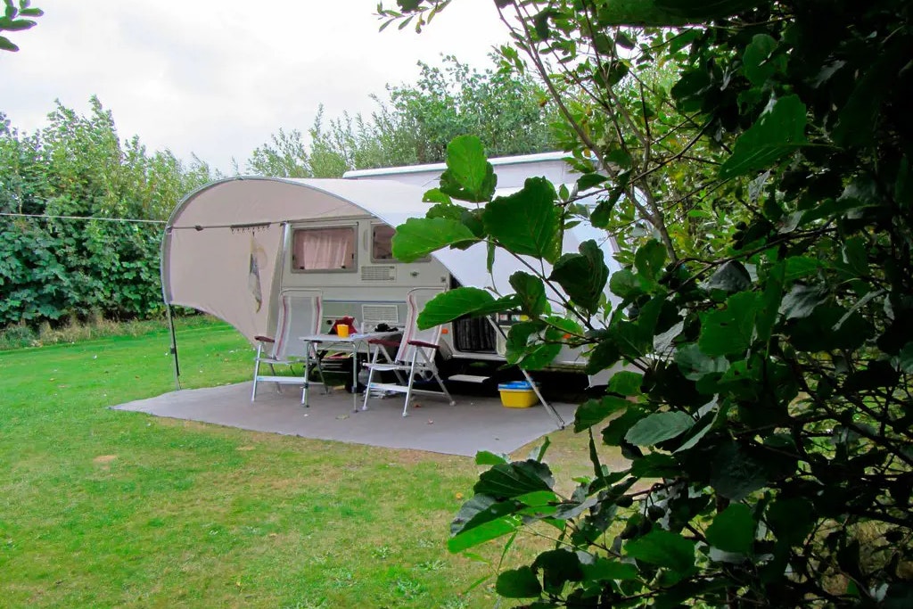 Mini camping de  Rugediek - Standplätze auf dem Campingplatz