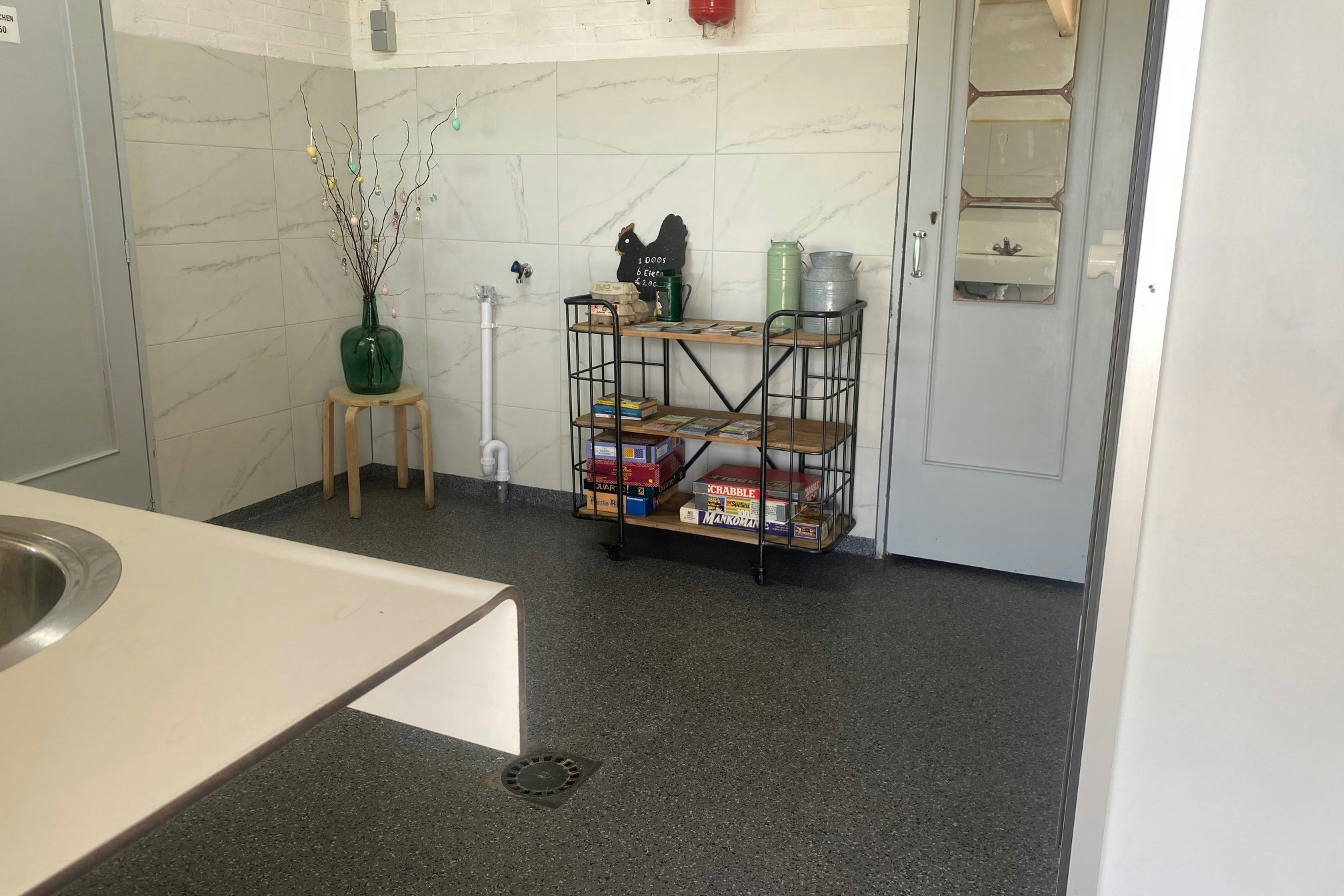 Mini camping Hoeve Voorwaarts  - Innenansicht des Sanitärgebäudes