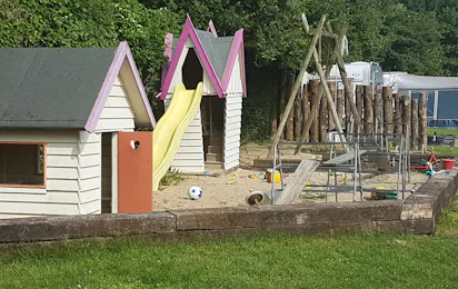 Minicamping Aan de Waterspiegel
