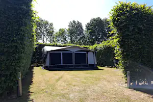 Minicamping Avanti - Standplätze im Grünen auf dem Campingplatz