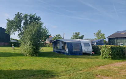 Boerderij Hazenveld Mini-Camping - B&B
