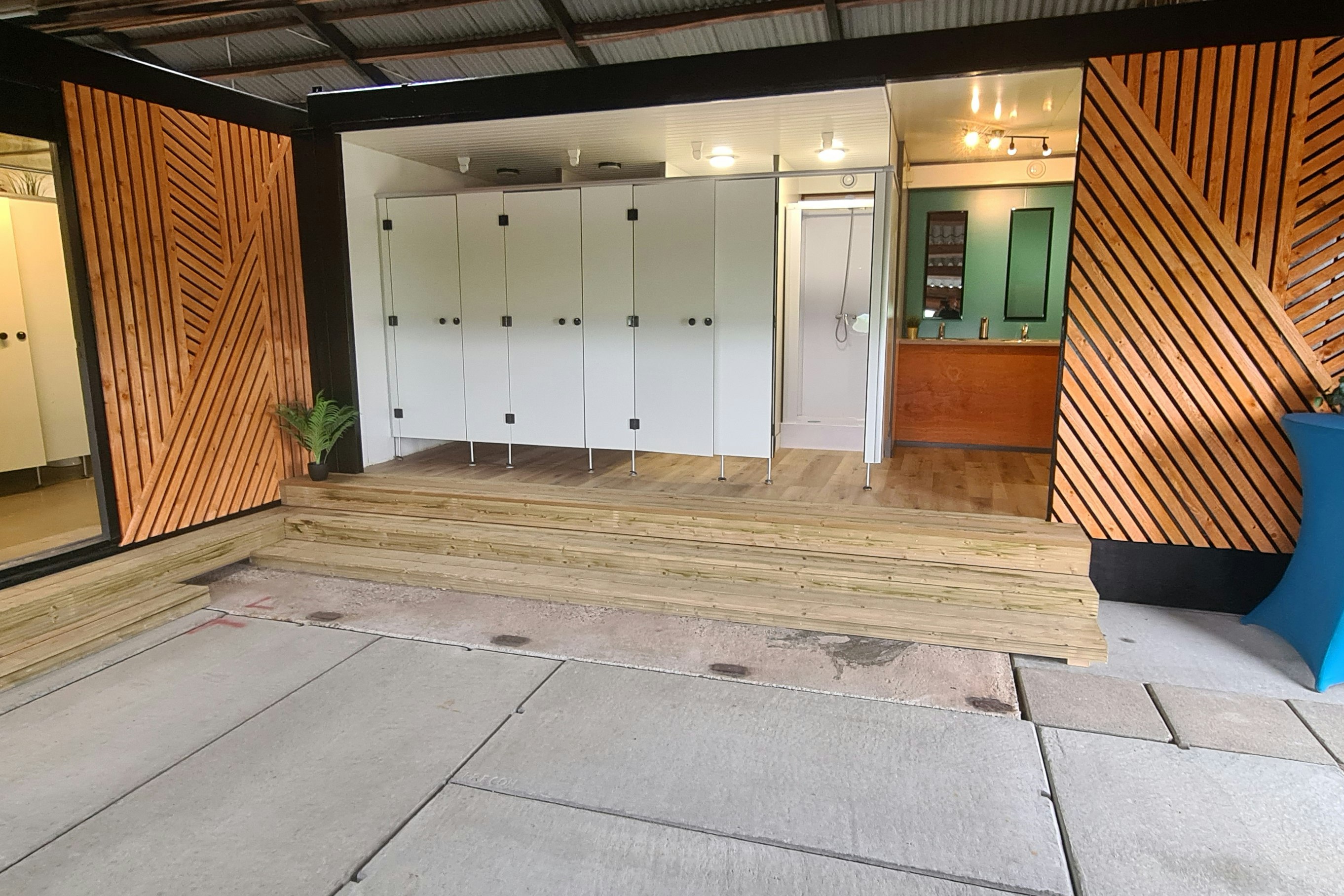 Minicamping De Grutte Earen  - Innenansicht des Sanitärgebäudes