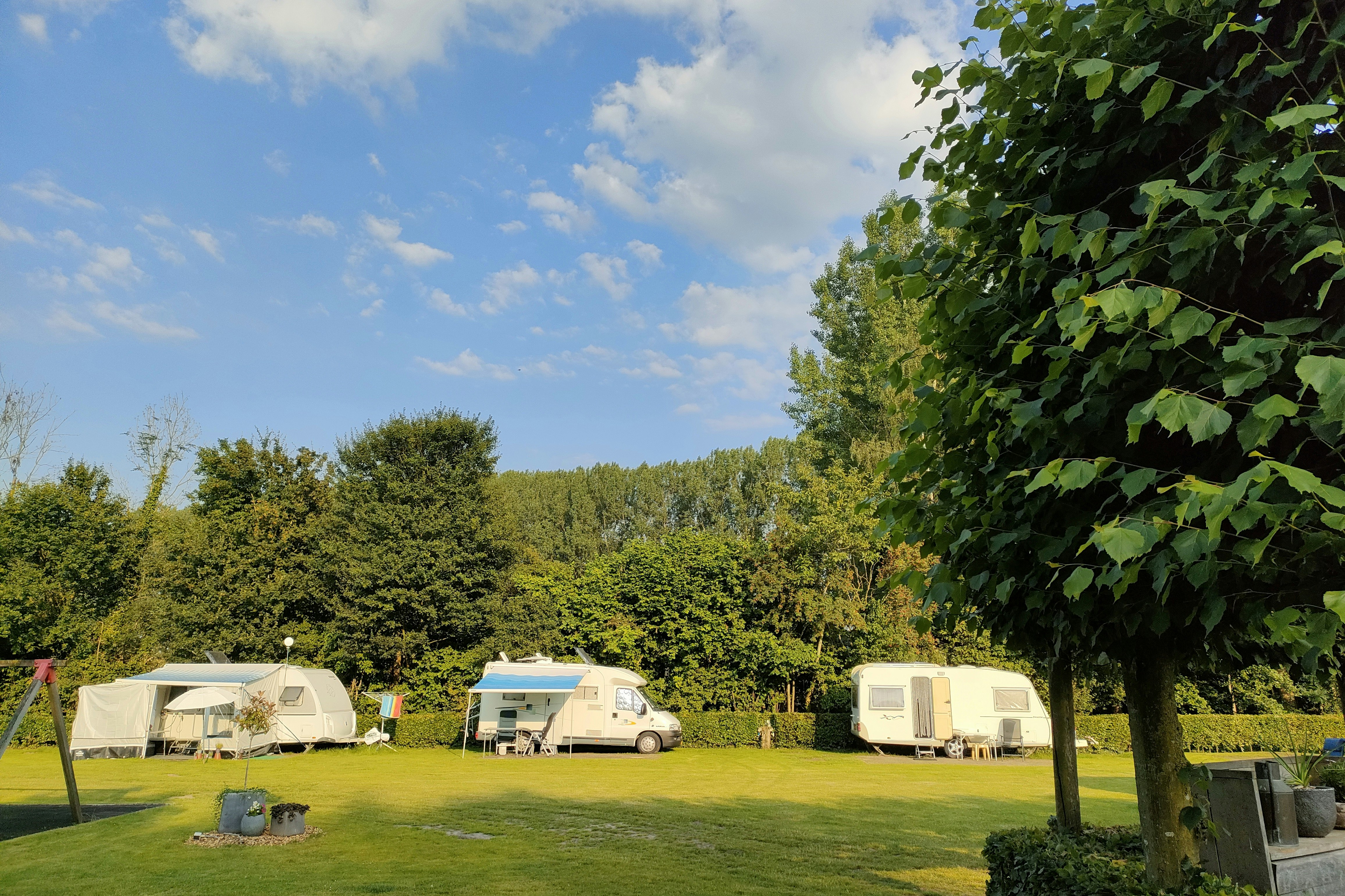 Minicamping Geelders - Standplätze im Grünen auf dem Campingplatz