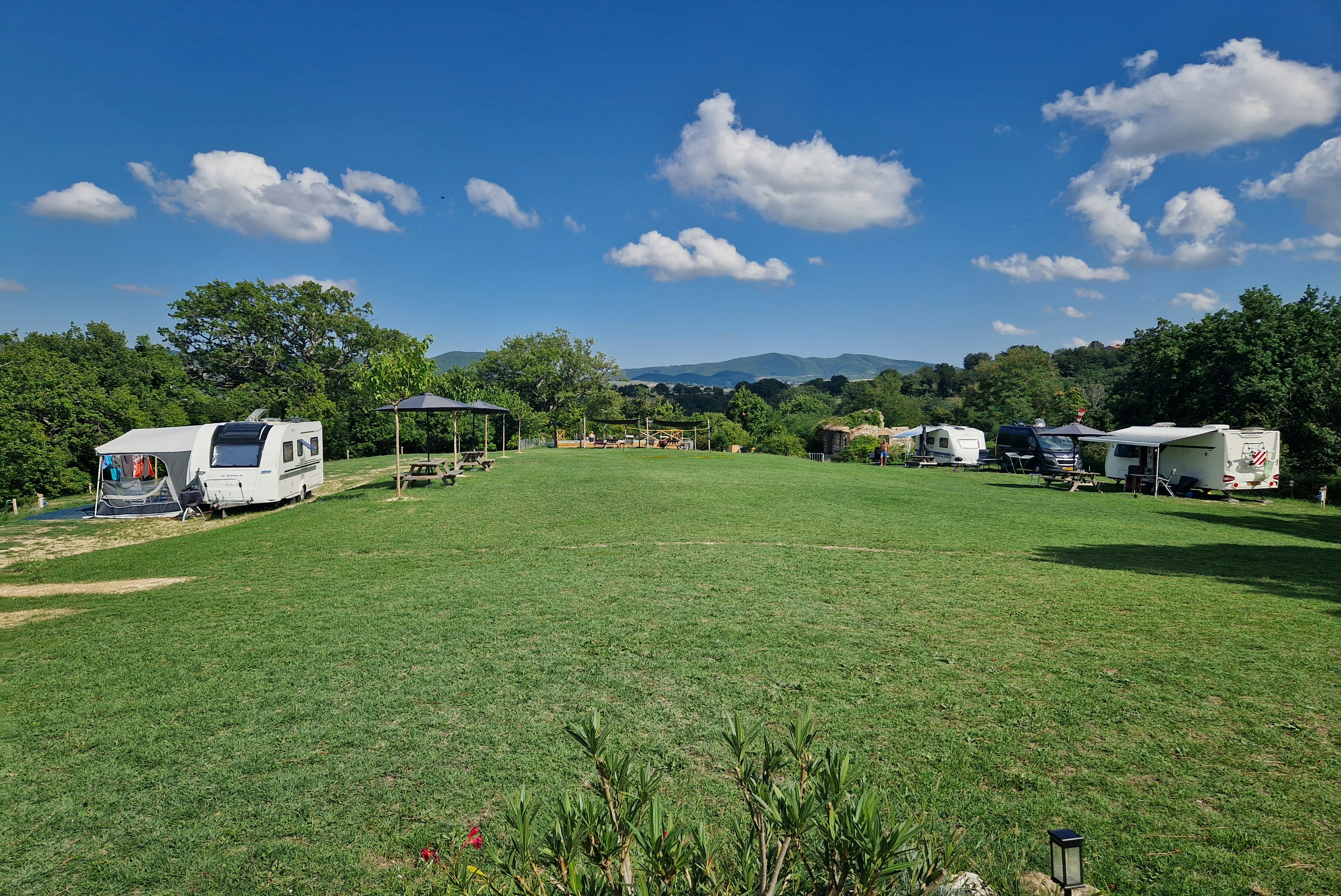 Camping il Tramonto - Standplatzwiese auf dem Campingplatz