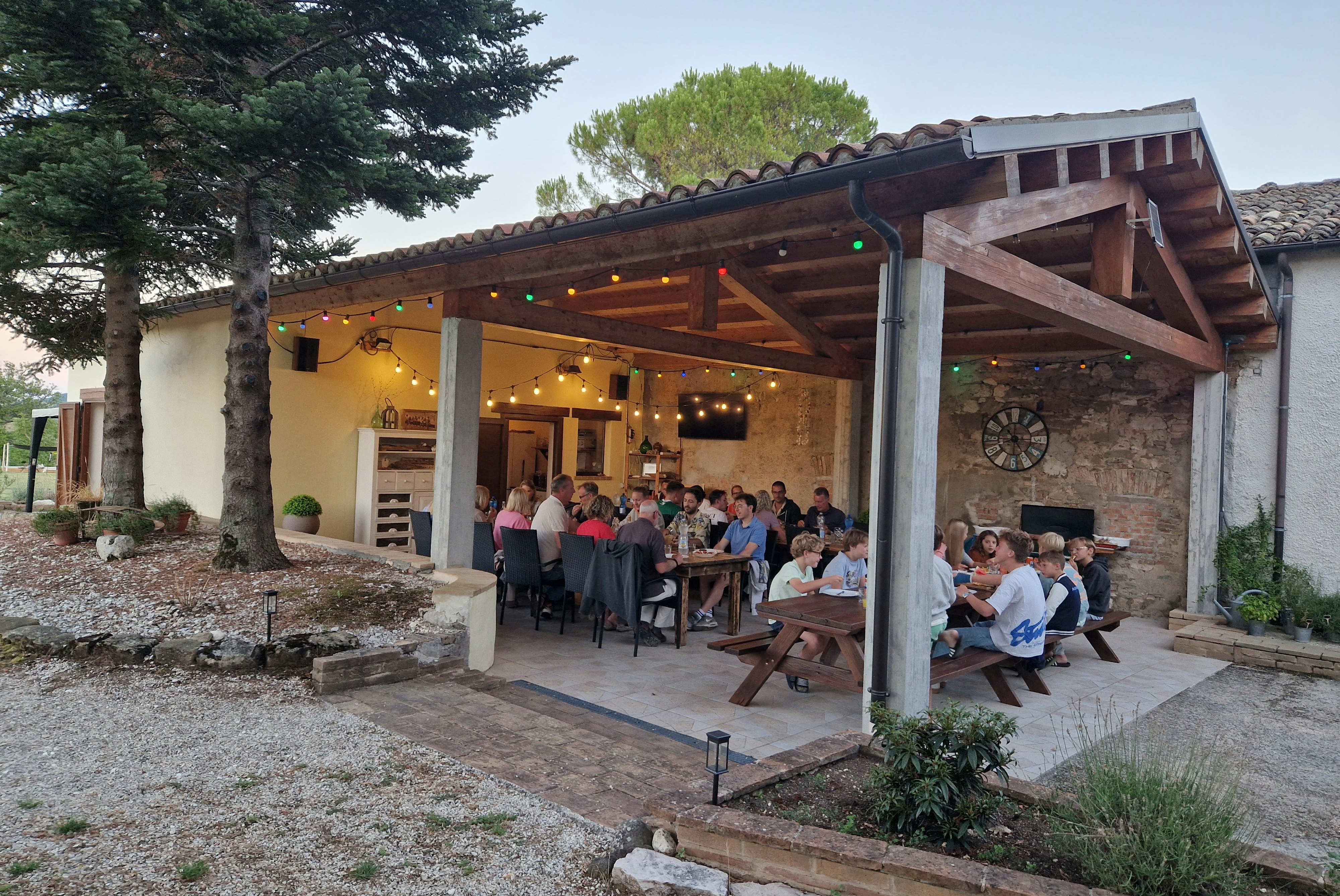 Camping il Tramonto - Terrasse auf dem Campingplatz