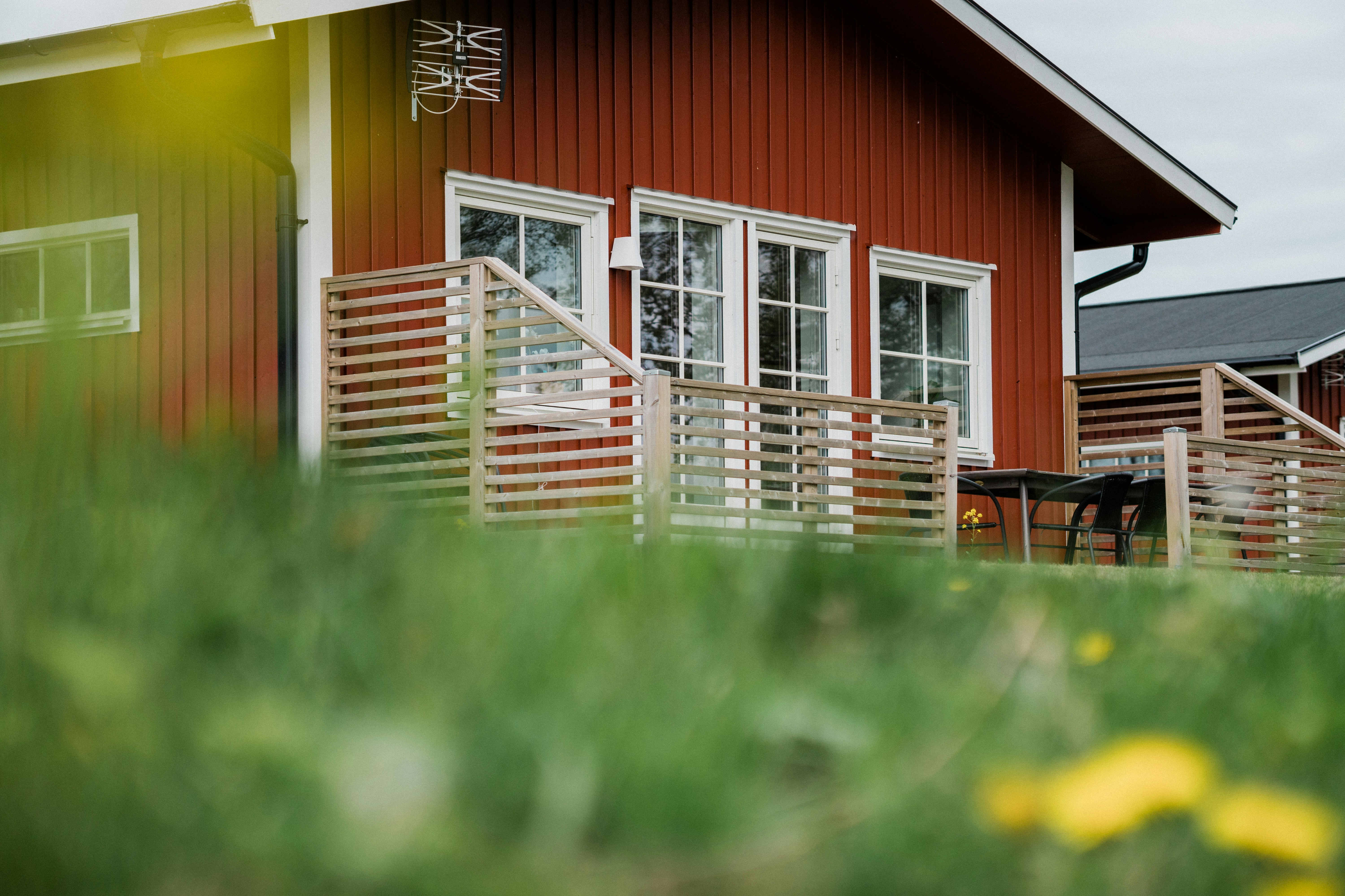 Mössebergs Camping  - Mobilheim mit Terrasse auf dem Campingplatz