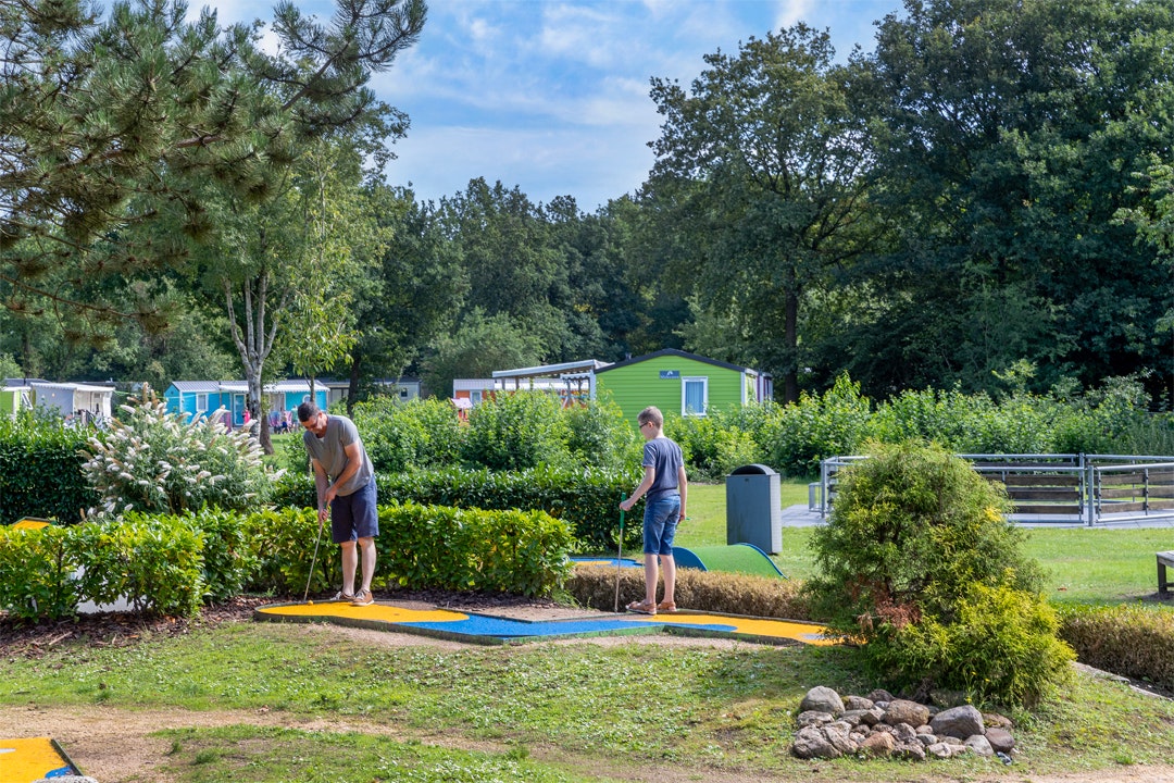 Molecaten Park Kuierpad - Minigolfanlage auf dem Campingplatz