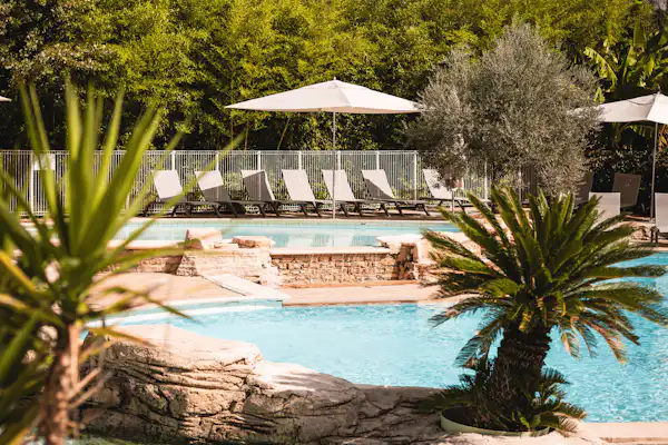 Camping Rives d'Arc
