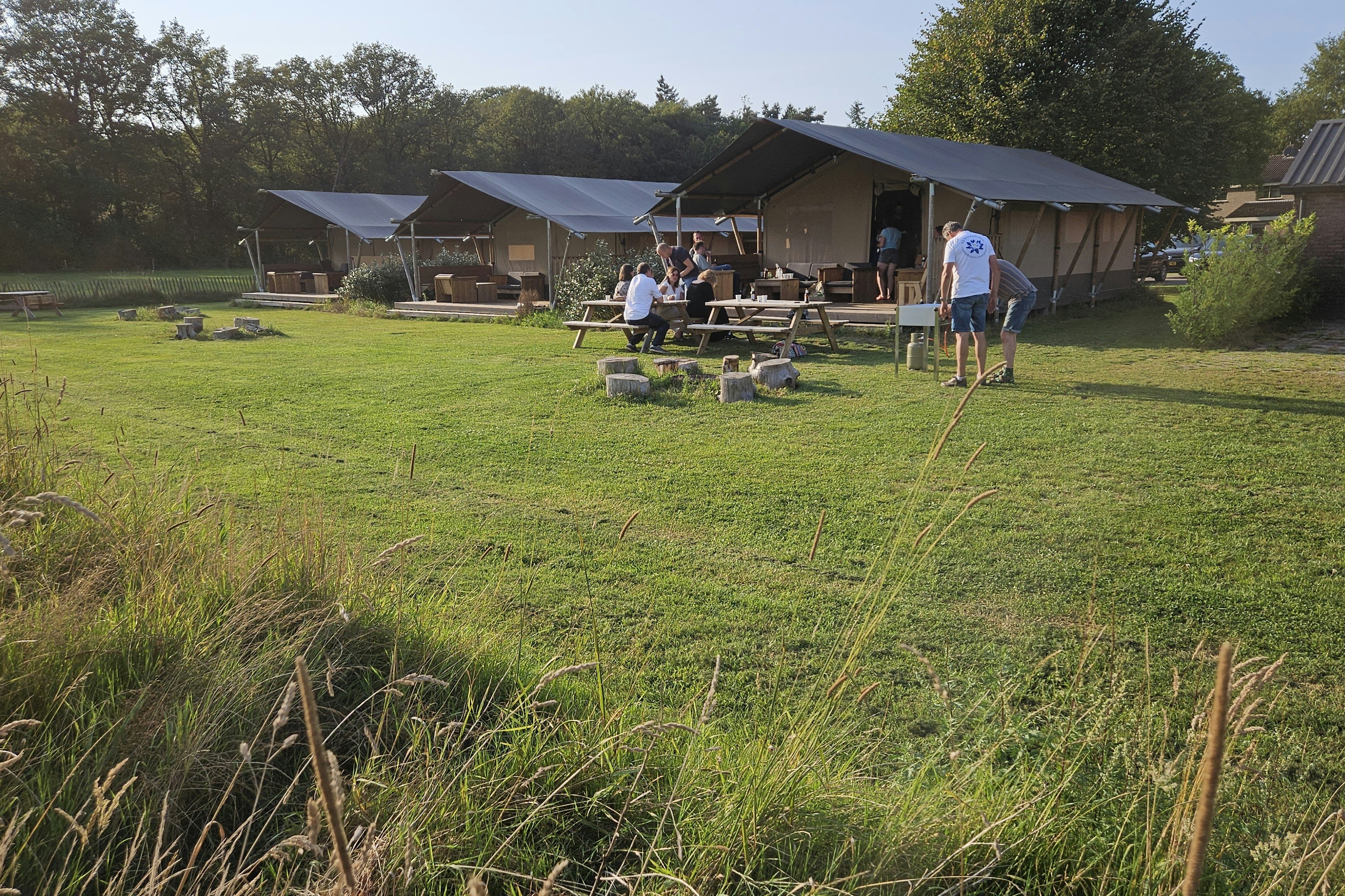 Mooirust - Glamping-Zelte auf der Wiese