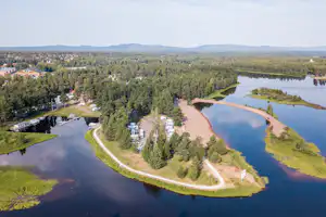 First Camp Moraparken – Dalarna - Campingplatz am Wasser aus der Vogelperspektive