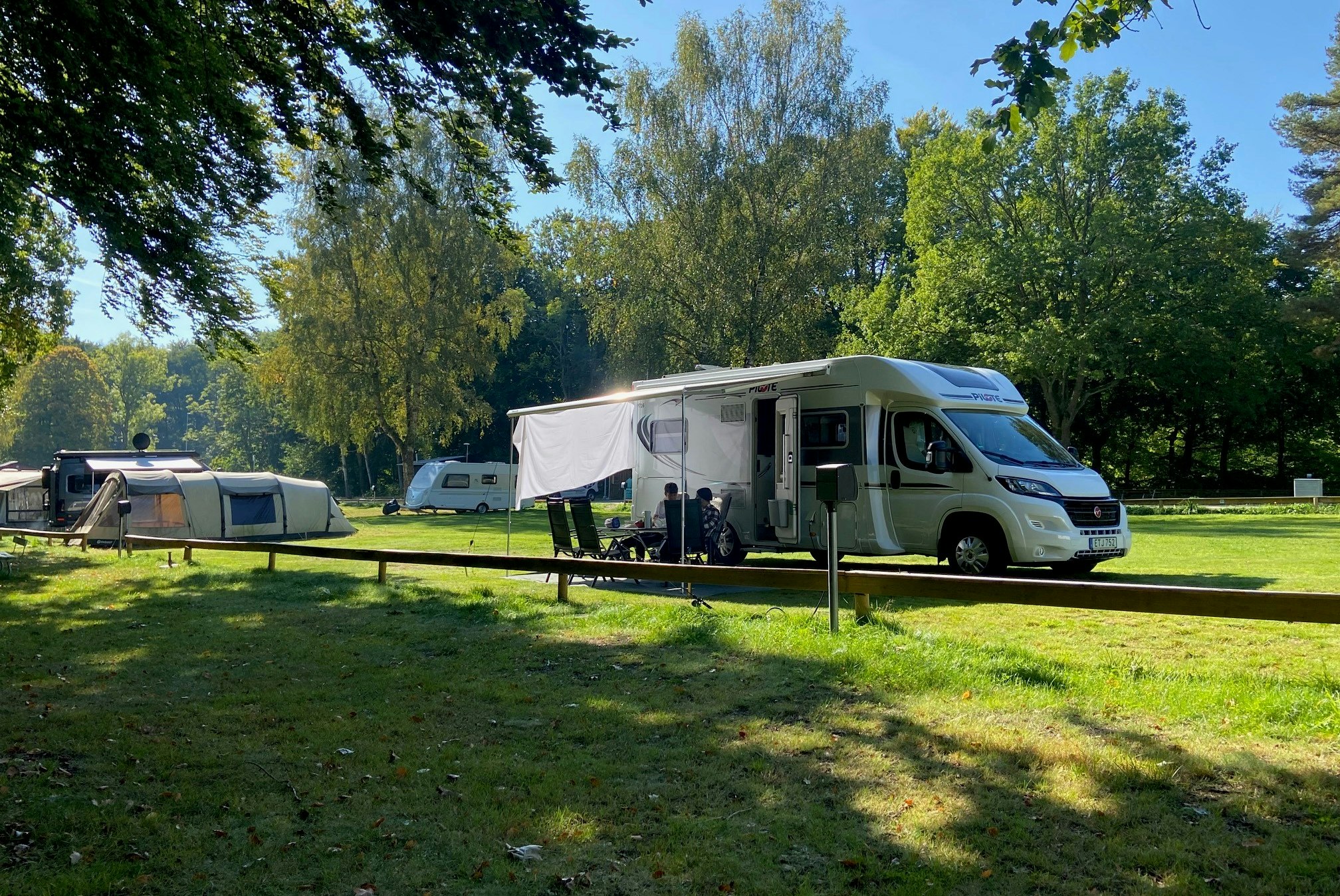 Åkrokens Camping Mörrums Kronolaxfiske  Mörrums Kronolaxfiske Camping - Standplätze auf dem Campingplatz
