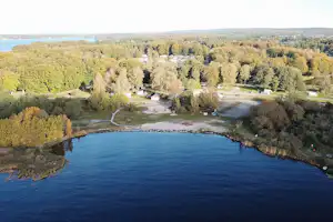 My Camping Tredenborg - Campingplatz am Wasser aus der Vogelperspektive