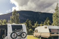 NAF-Camping Hunderfossen - Wohnmobil- und  Wohnwagenstellplätze auf dem Campingplatz