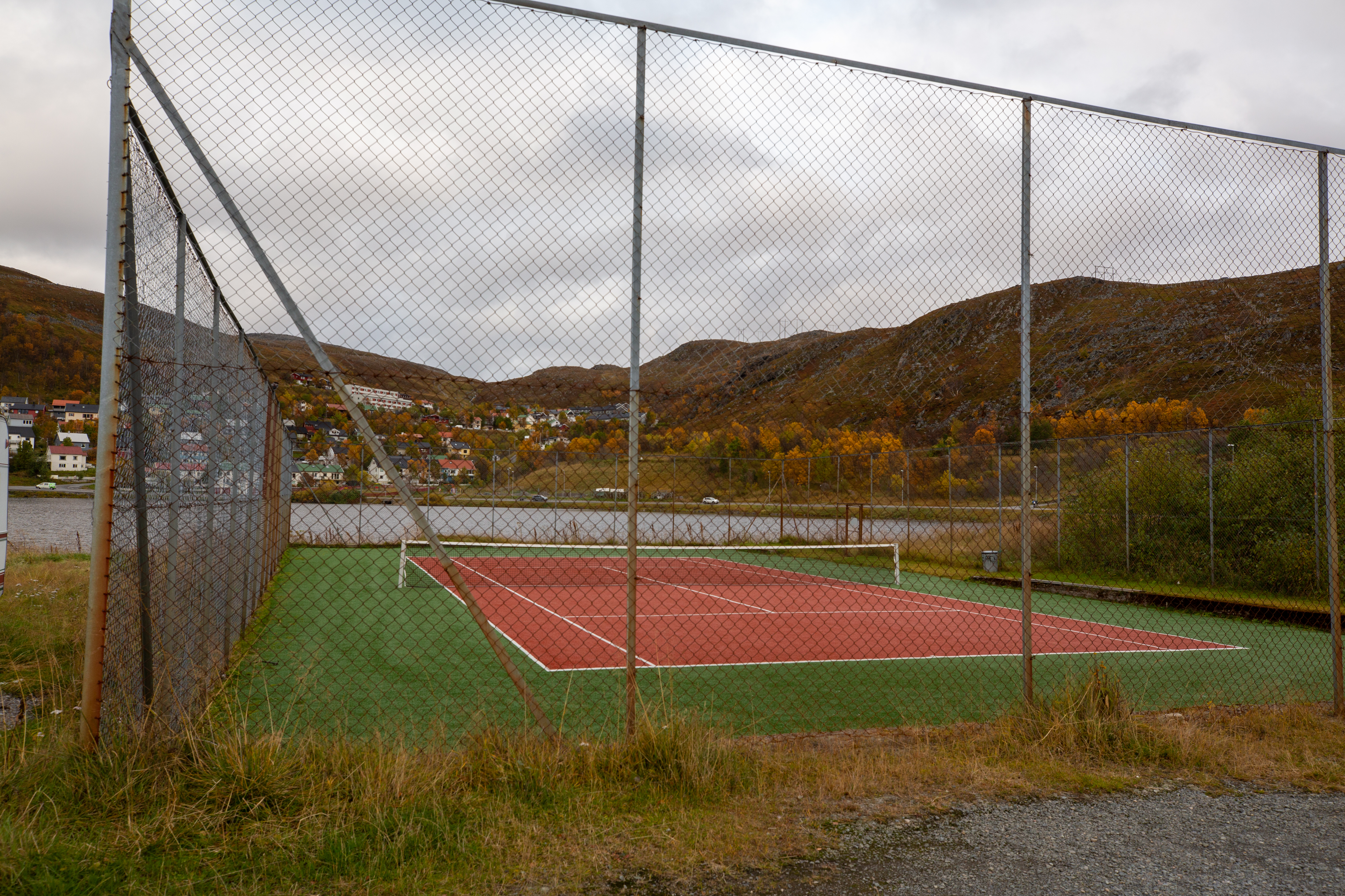 NAF-Camping Storvannet - Tennisplatz.jpg