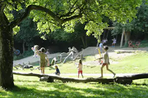 Natur-Camping Vulkaneifel - Spielplatz vom Campingplatz im Grünen
