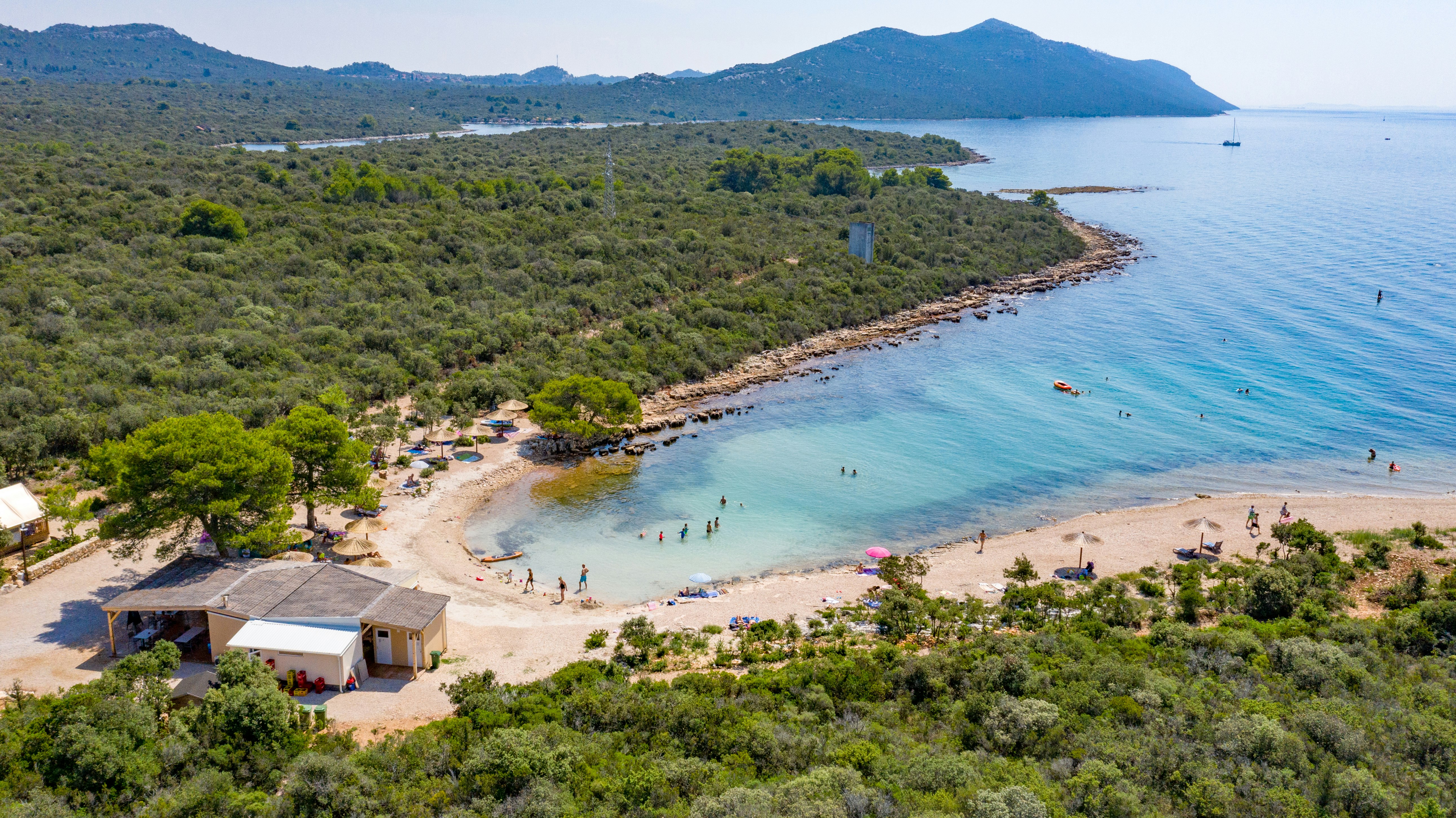 Natura Adriatica - Luftaufnahme des Badestrandes
