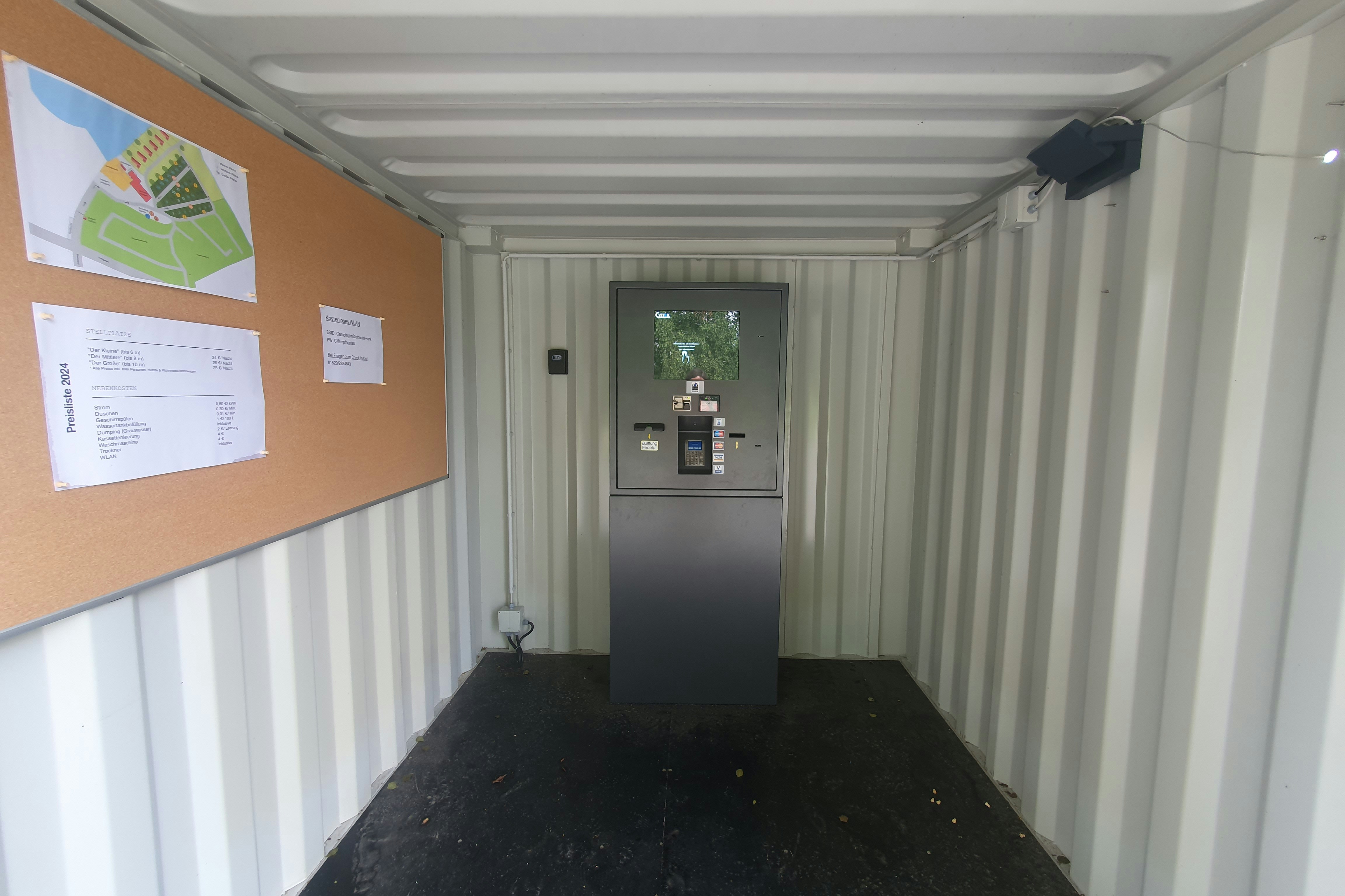 NaturCamp Steinwald - Check-In-Terminal auf dem Campingplatz