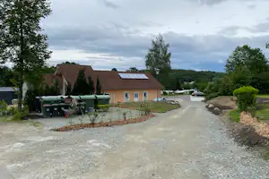 NaturCamp Steinwald - Einfahrt des Campingplatzes