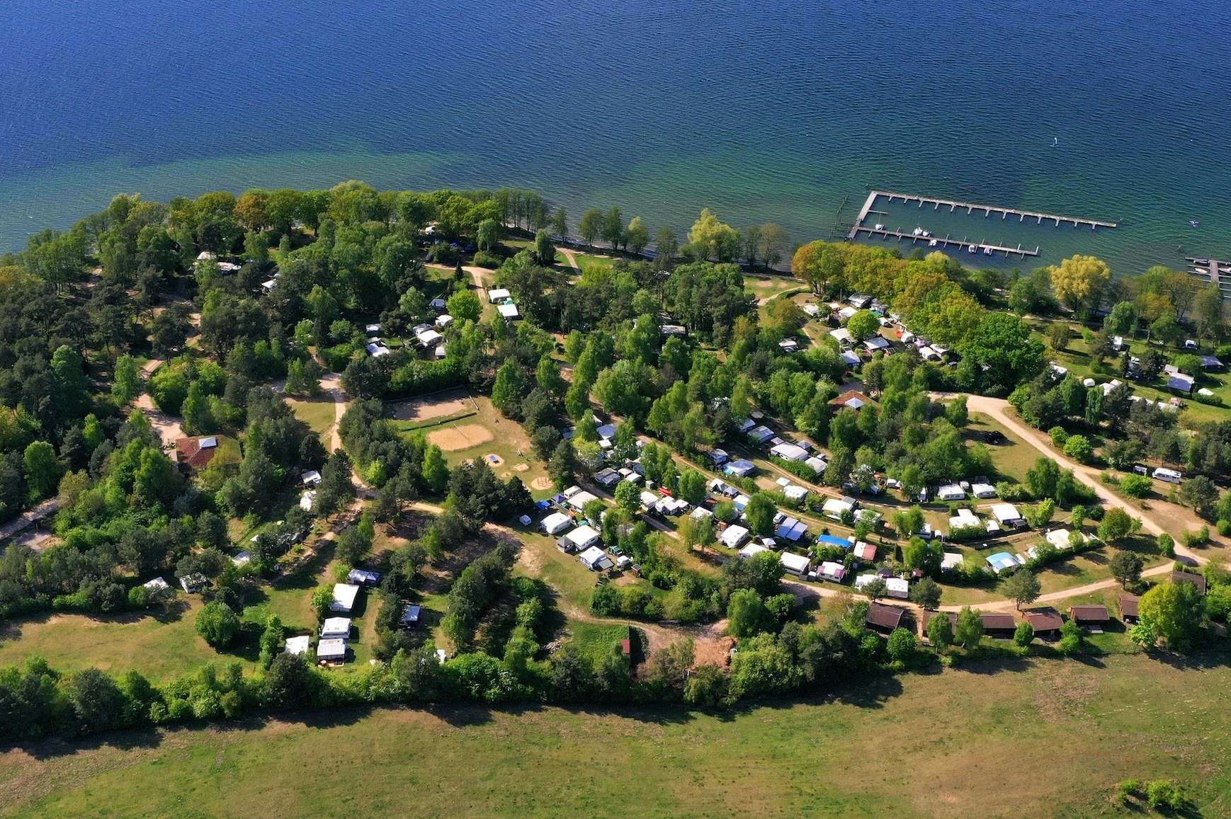 Naturcamping Zwei Seen  - Campingplatz aus der Vogelperspektive