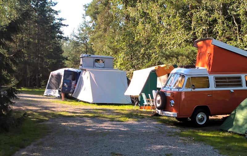 Naturcampingplatz am Olbasee - Wohnmobil- und  Wohnwagenstellplätze auf dem Campingplatz