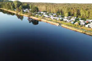 Naturisten FamilienSport- und NaturCamp Sonnensee - See aus der Vogelperspektive