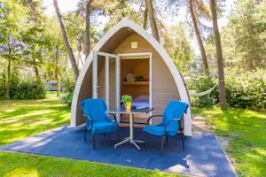 Naturistisch Recreatiepark Elsendorp - Mobilheim vom Campingplatz mit Veranda im Grünen