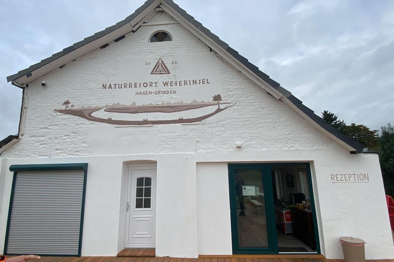 Naturresort Weserinsel - Rezeptionsgebäude des Campingplatzes