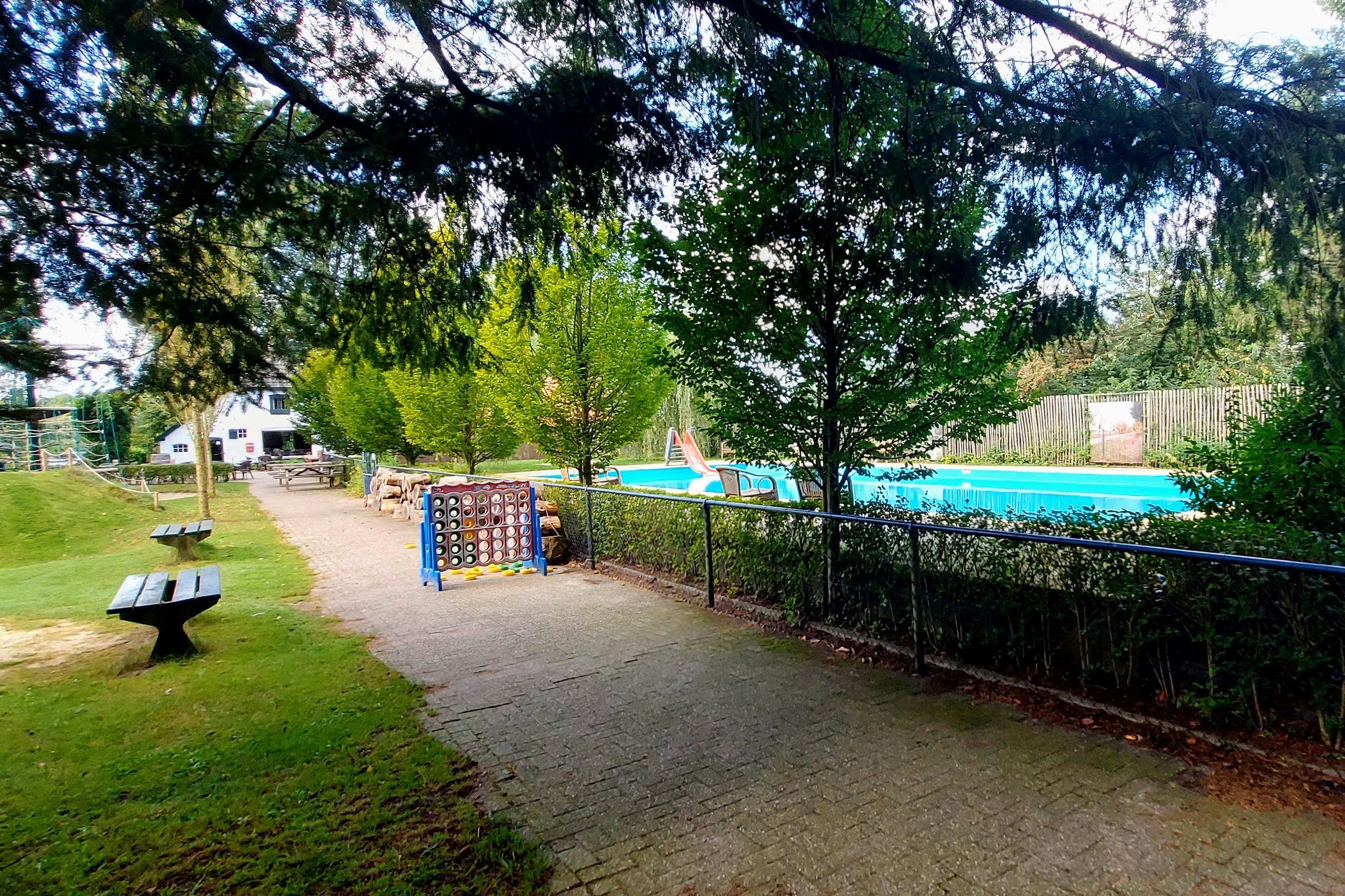 Natuurcamping Eelerberg - Pool auf dem Campingplatz