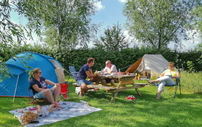 Natuurkampeerterrein De Maasakker