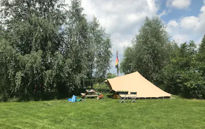 Natuurkampeerterrein De Maasakker