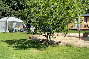 Natuurkampeerterrein Landgoed de Barendonk - Kinderspielplatz auf dem Campingplatz