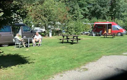Nibelungen-Camping am Schwimmbad