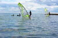 Nivå Camping - Kite Surfing auf dem Meer vor dem Campingplatz