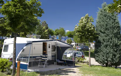 hu Norcenni Girasole Village