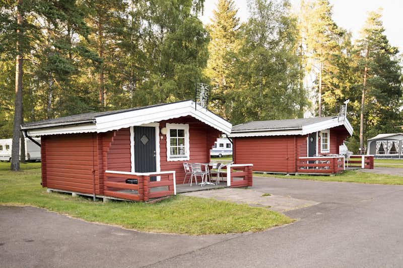 Nordic Camping Hökensås  -  Mobilheime vom Campingplatz mit Veranden