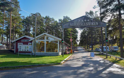 Norrfällsvikens Camping, Stugby & Marina
