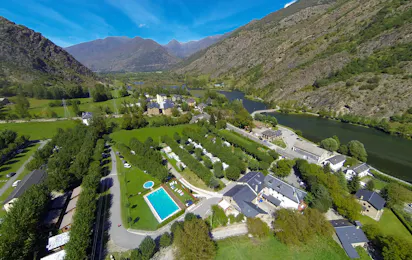 Nou Càmping Bungalows