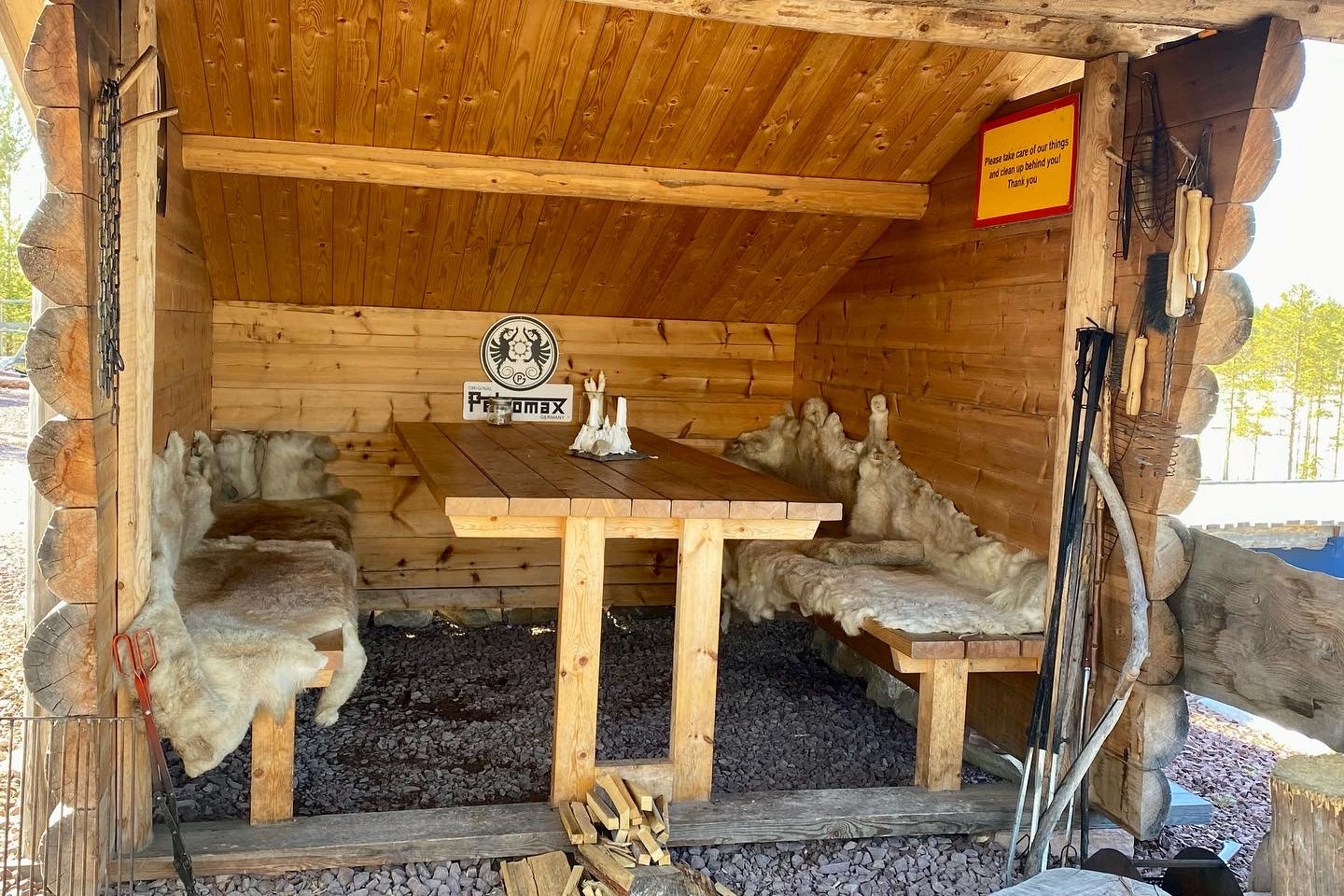 OFFROADCAMP - Grillhütte auf dem Campingplatz