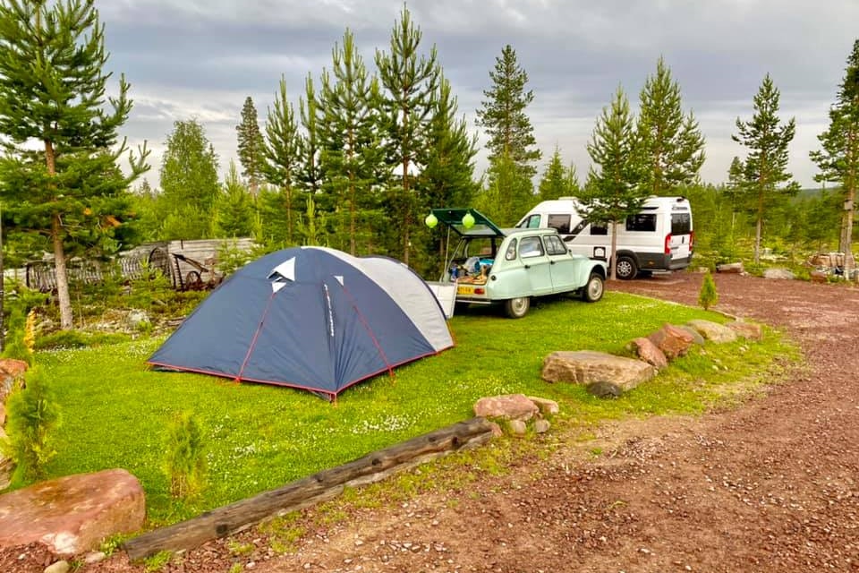 OFFROADCAMP - Zeltplatz auf dem Campingplatz