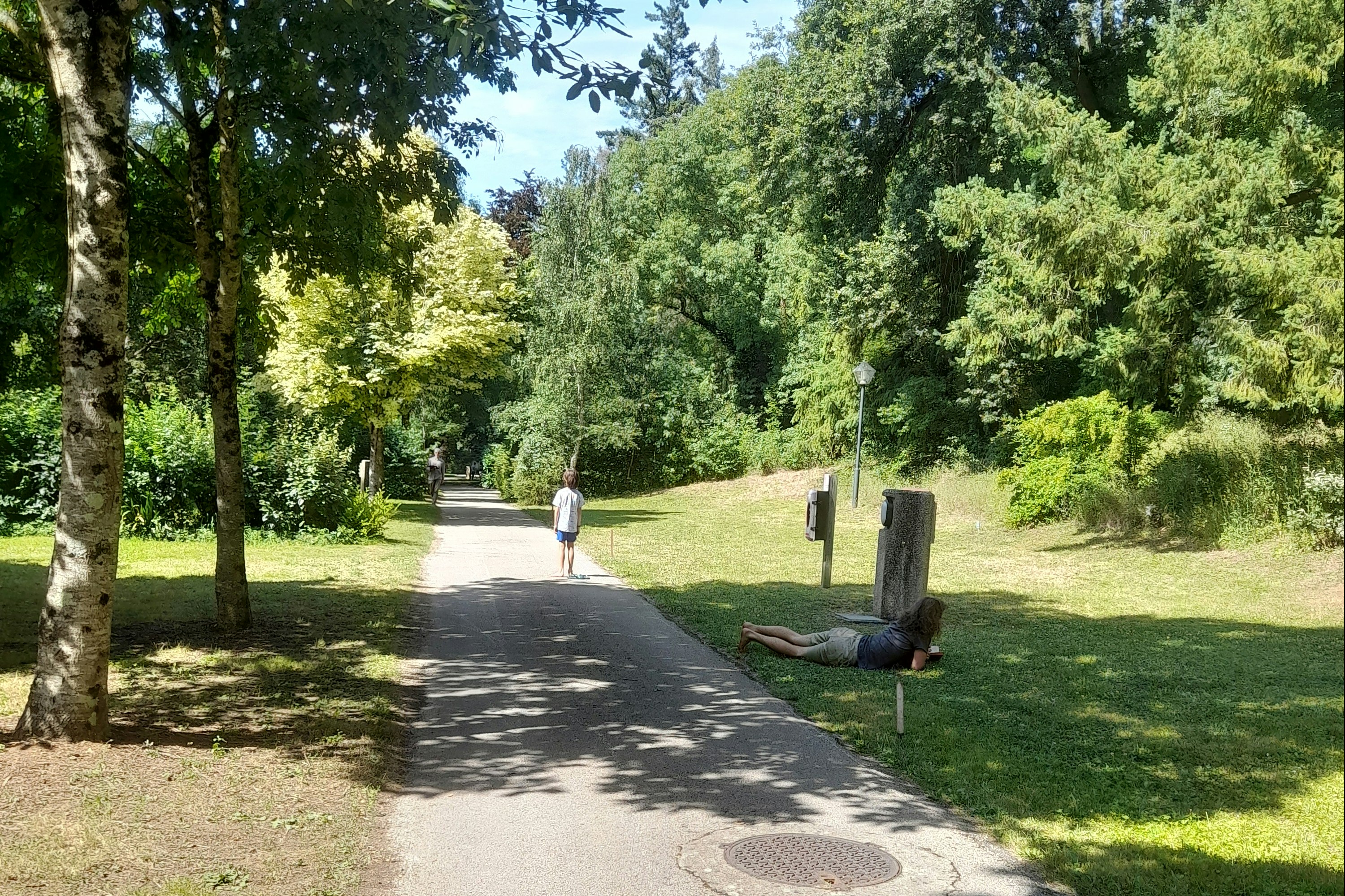 Onlycamp Le Clos Imbert - Blick auf den Campingplatz im Grünen