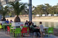 Oostappen Vakantiepark Blauwe Meer  - Restaurant Terrasse