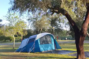 Camping ORBITUR Montargil - Zeltplatz auf dem Campingplatz