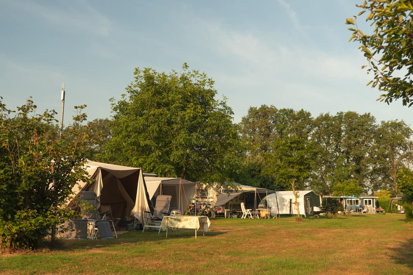 Ostana Naturistenvereniging - Standplätze auf dem Campingplatz