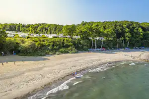 Ostsee-Campingplatz Kagelbusch - Luftaufnahme vom Campingplatz am Strand der Ostsee