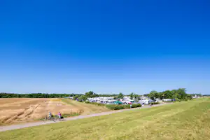 Ostseecamping Gut Oehe - Blick auf das Gelände vom Campingplatz und die Umgebung