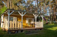 Ostseecamping Peenemündung  - Mobilheim mit Veranda auf dem Campingplatz