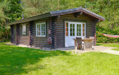 Outdoors Holten