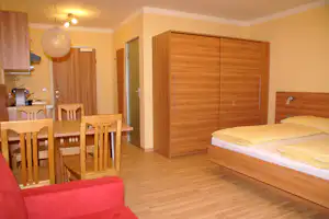 Panoramacamping Stadtblick - Innenansicht Appartment auf dem Campingplatz